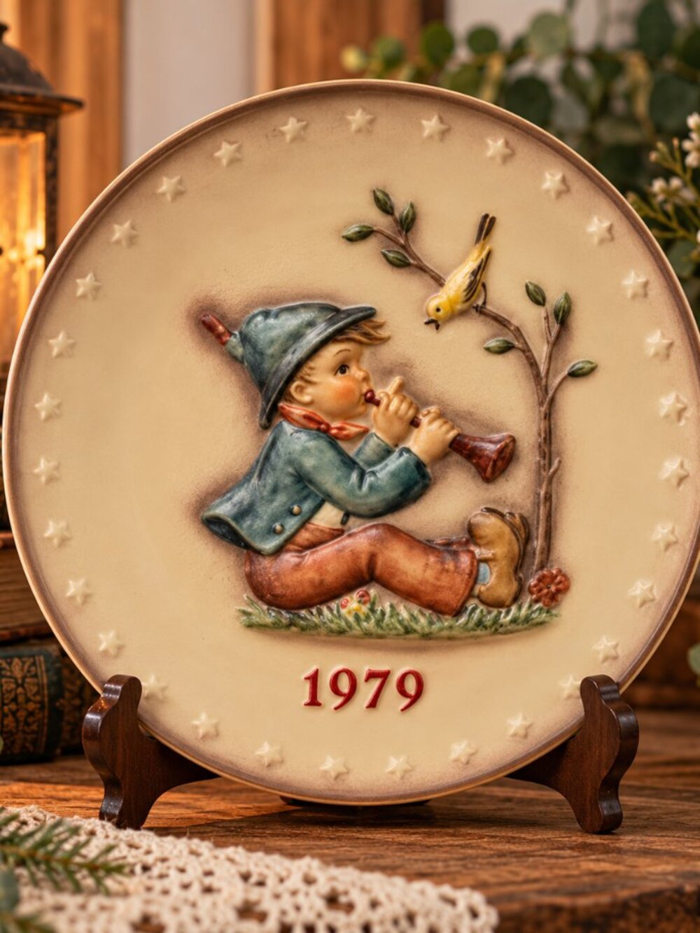 1979 Goebel Hummel Annual Plate 7.5" Singing Lesson HUM 272 West Germany
